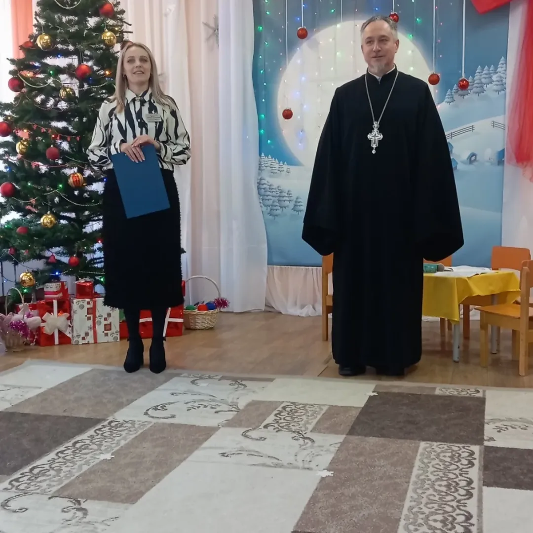 Чудеса продолжаются: искренний спектакль «Рукавички» согрел сердца зрителей