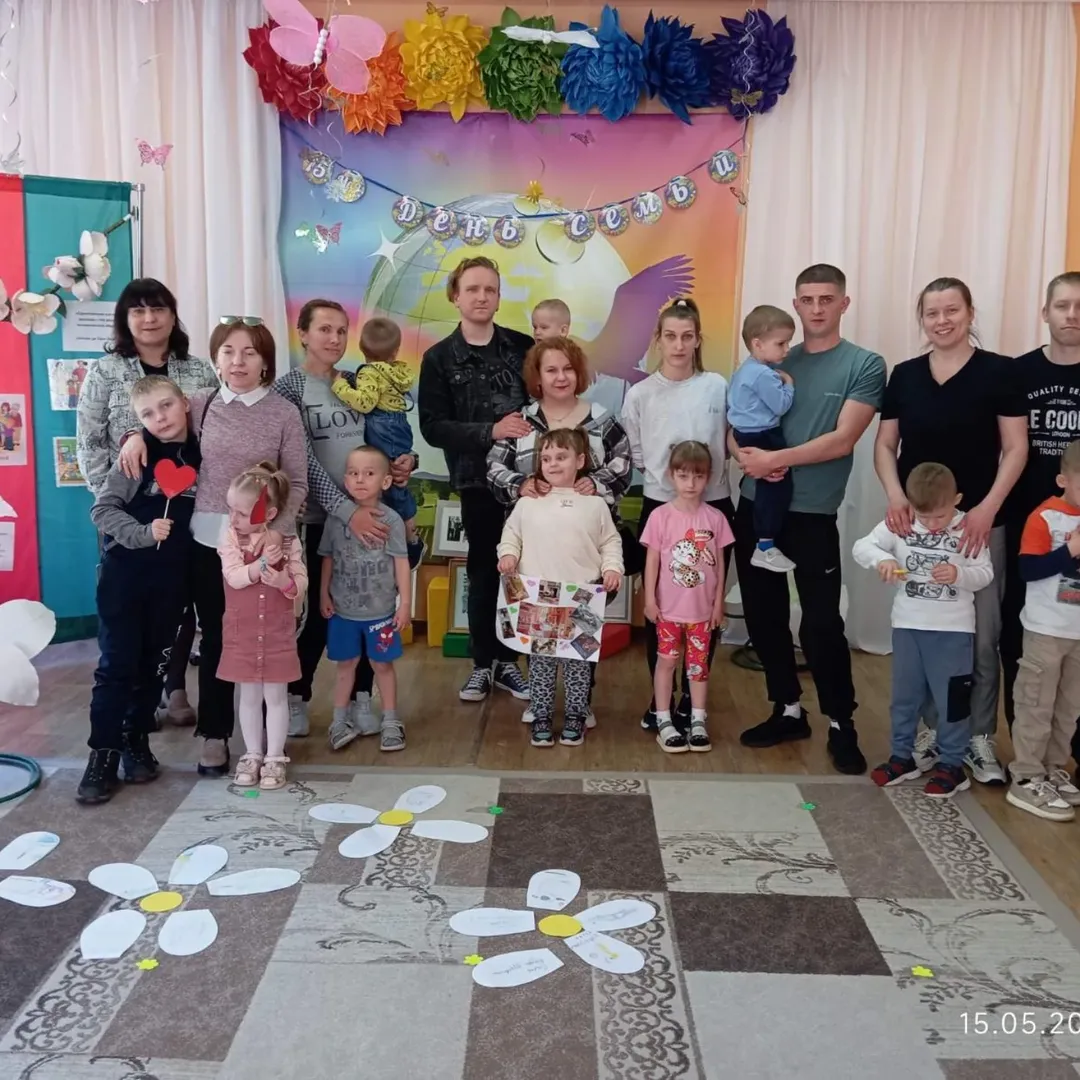 Мы отложили дела в сторону, чтобы поговорить о главном